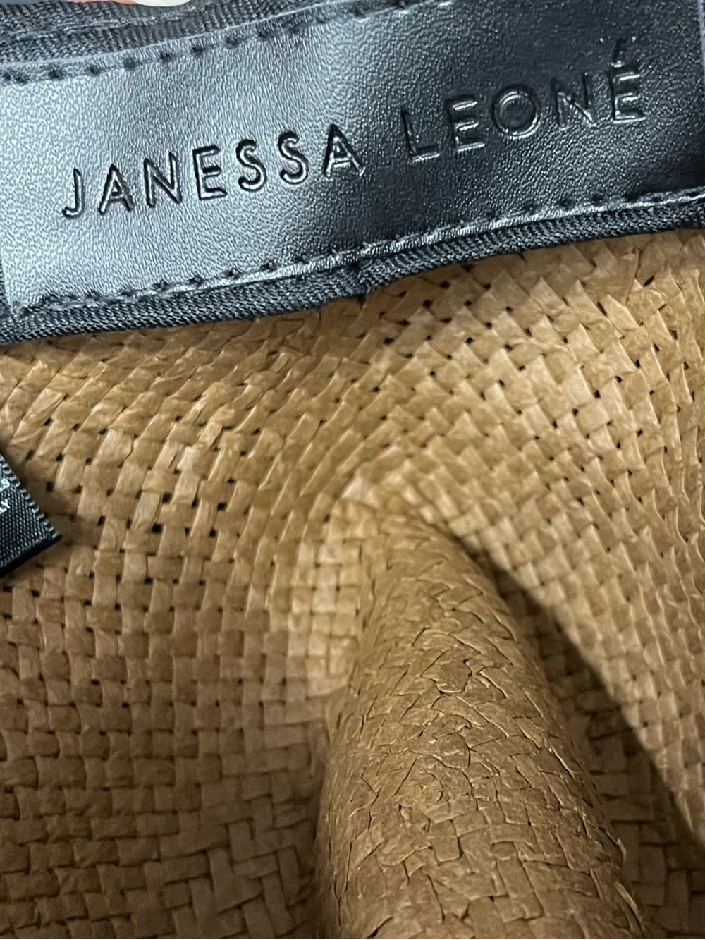 🌻NEW Cond. Janessa Leoné Zoe Packable Straw Fedora Brown Leather Band Size S